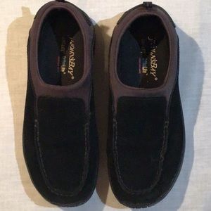 Women’s size 10 St. John’s bay black shoes